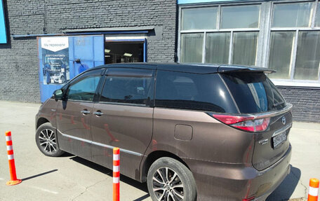 Toyota Estima III рестайлинг -2, 2018 год, 2 900 000 рублей, 2 фотография