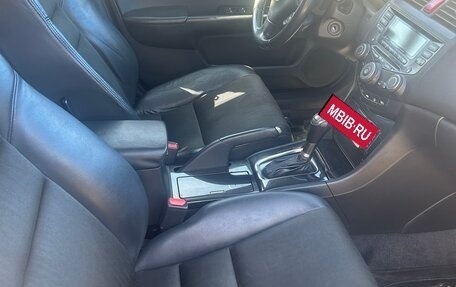 Honda Accord VII рестайлинг, 2007 год, 885 000 рублей, 8 фотография