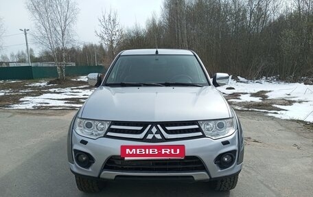 Mitsubishi L200 IV рестайлинг, 2010 год, 1 380 000 рублей, 4 фотография