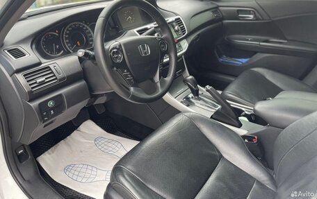 Honda Accord IX рестайлинг, 2013 год, 1 550 000 рублей, 10 фотография