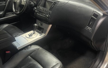 Infiniti FX I, 2003 год, 550 000 рублей, 14 фотография