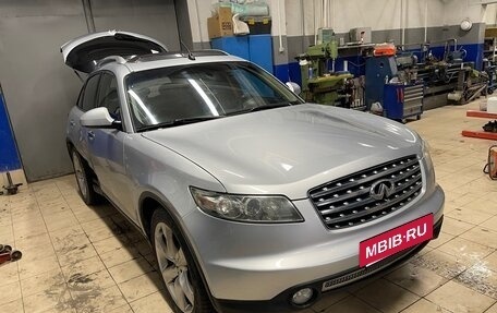 Infiniti FX I, 2003 год, 550 000 рублей, 4 фотография