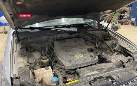 Infiniti FX I, 2003 год, 550 000 рублей, 13 фотография