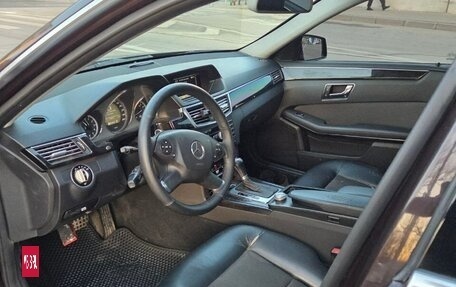 Mercedes-Benz E-Класс, 2009 год, 1 250 000 рублей, 9 фотография