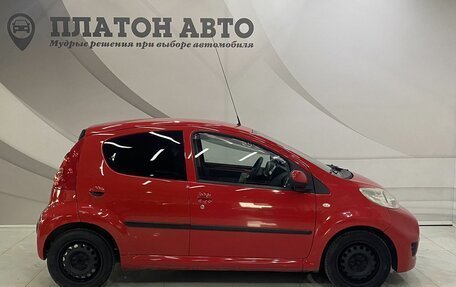 Peugeot 107 I рестайлинг, 2011 год, 420 000 рублей, 6 фотография