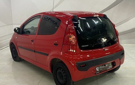 Peugeot 107 I рестайлинг, 2011 год, 420 000 рублей, 4 фотография