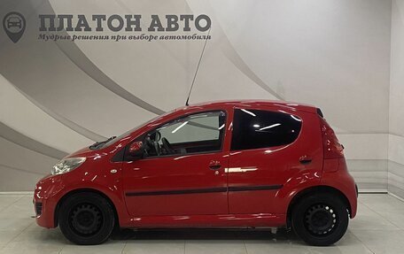 Peugeot 107 I рестайлинг, 2011 год, 420 000 рублей, 7 фотография