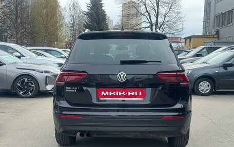 Volkswagen Tiguan II, 2019 год, 2 449 000 рублей, 5 фотография