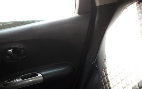 Nissan Juke II, 2013 год, 940 000 рублей, 12 фотография