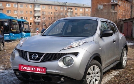 Nissan Juke II, 2013 год, 940 000 рублей, 17 фотография