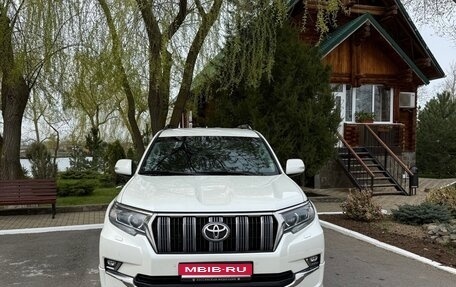 Toyota Land Cruiser Prado 150 рестайлинг 2, 2020 год, 5 600 000 рублей, 1 фотография