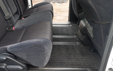 Toyota Vellfire I, 2008 год, 1 930 000 рублей, 21 фотография