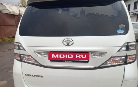 Toyota Vellfire I, 2008 год, 1 930 000 рублей, 15 фотография