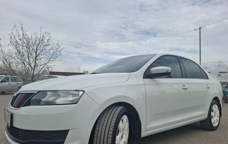 Skoda Rapid I, 2018 год, 1 100 000 рублей, 2 фотография