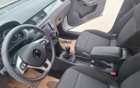 Skoda Rapid I, 2018 год, 1 100 000 рублей, 9 фотография