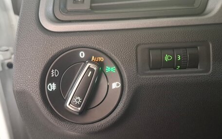 Skoda Rapid I, 2018 год, 1 100 000 рублей, 20 фотография