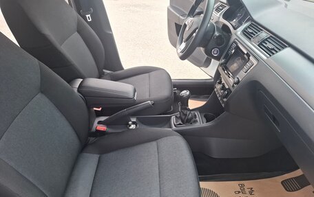 Skoda Rapid I, 2018 год, 1 100 000 рублей, 17 фотография