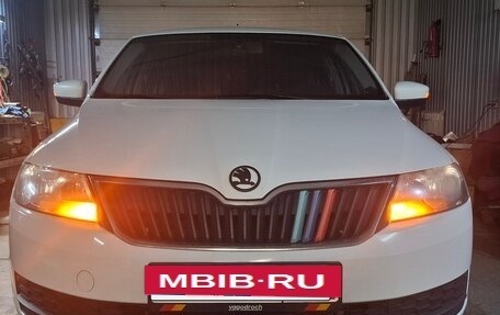 Skoda Rapid I, 2018 год, 1 100 000 рублей, 22 фотография