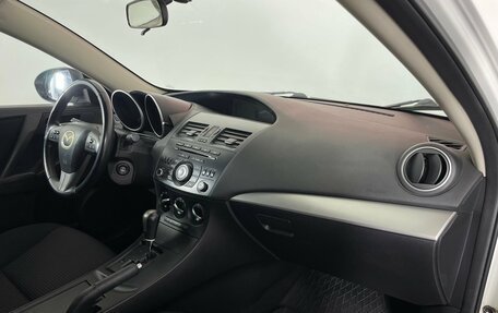 Mazda 3, 2012 год, 1 020 000 рублей, 11 фотография