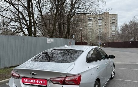 Chevrolet Malibu IX, 2019 год, 1 520 000 рублей, 4 фотография