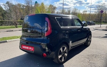 KIA Soul II рестайлинг, 2015 год, 1 565 000 рублей, 4 фотография