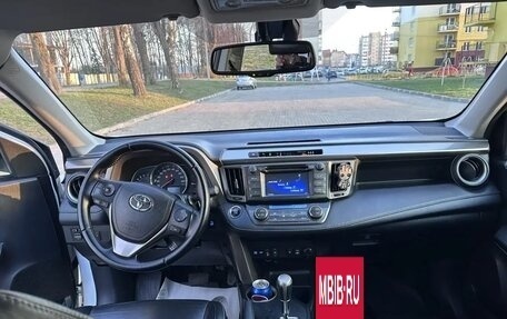 Toyota RAV4, 2013 год, 2 100 000 рублей, 4 фотография