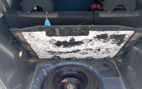 Honda Fit III, 2002 год, 399 000 рублей, 11 фотография