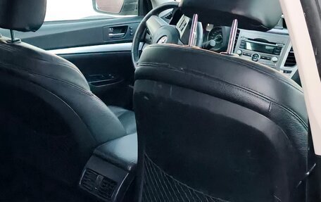 Subaru Outback IV рестайлинг, 2011 год, 1 250 000 рублей, 6 фотография