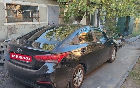 Hyundai Solaris II рестайлинг, 2017 год, 1 600 000 рублей, 2 фотография