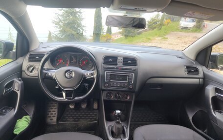 Volkswagen Polo VI (EU Market), 2015 год, 1 050 000 рублей, 4 фотография