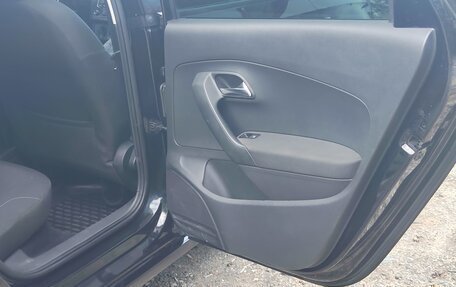 Volkswagen Polo VI (EU Market), 2015 год, 1 050 000 рублей, 11 фотография