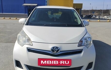 Toyota Ractis II, 2011 год, 780 000 рублей, 13 фотография
