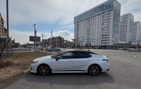 Toyota Camry, 2020 год, 3 050 000 рублей, 2 фотография