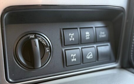 Toyota Land Cruiser Prado 150 рестайлинг 2, 2020 год, 5 600 000 рублей, 16 фотография