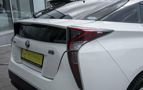 Toyota Prius IV XW50, 2018 год, 1 498 000 рублей, 4 фотография