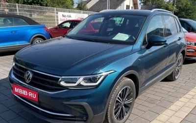 Volkswagen Tiguan II, 2022 год, 3 972 099 рублей, 1 фотография