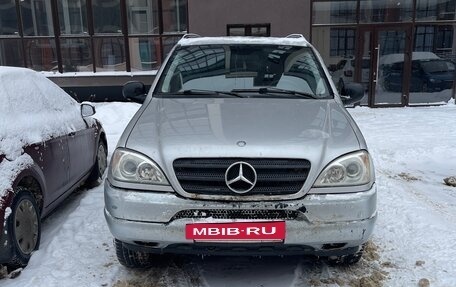 Mercedes-Benz M-Класс, 1998 год, 400 000 рублей, 2 фотография