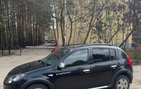 Renault Sandero I, 2013 год, 799 000 рублей, 3 фотография