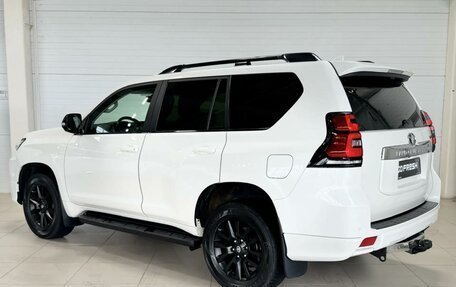 Toyota Land Cruiser Prado 150 рестайлинг 2, 2019 год, 6 400 000 рублей, 4 фотография