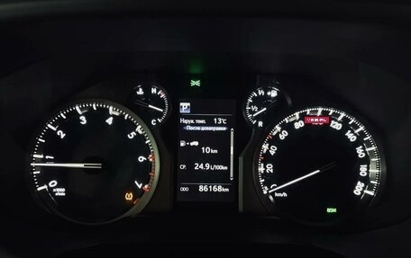 Toyota Land Cruiser Prado 150 рестайлинг 2, 2019 год, 6 400 000 рублей, 24 фотография