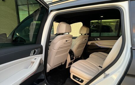 BMW X7, 2019 год, 7 400 000 рублей, 27 фотография