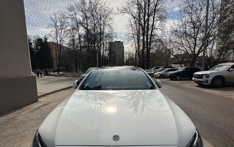 Mercedes-Benz E-Класс, 2019 год, 4 290 000 рублей, 11 фотография