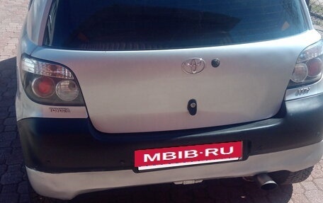 Toyota Yaris I рестайлинг, 2001 год, 325 000 рублей, 5 фотография