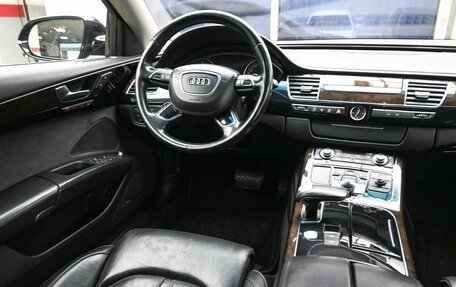 Audi A8, 2012 год, 2 154 000 рублей, 10 фотография