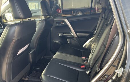 Toyota RAV4, 2013 год, 2 300 000 рублей, 9 фотография