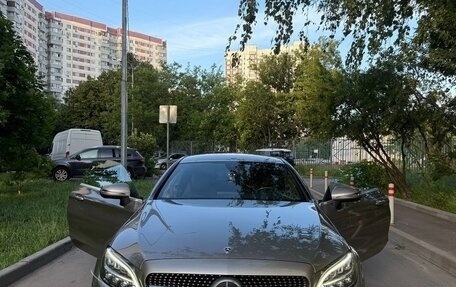 Mercedes-Benz C-Класс, 2018 год, 2 900 000 рублей, 1 фотография