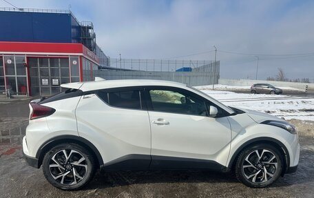 Toyota C-HR I рестайлинг, 2018 год, 1 850 000 рублей, 9 фотография