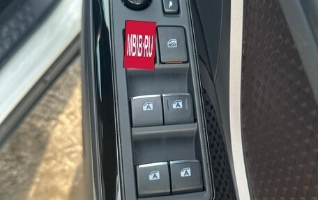 Toyota C-HR I рестайлинг, 2018 год, 1 850 000 рублей, 12 фотография