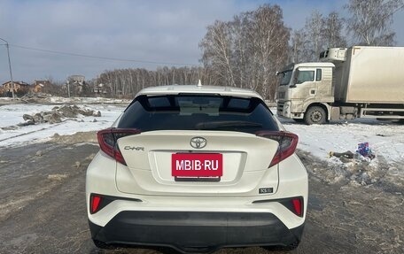 Toyota C-HR I рестайлинг, 2018 год, 1 850 000 рублей, 7 фотография