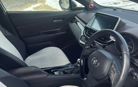 Toyota C-HR I рестайлинг, 2018 год, 1 850 000 рублей, 20 фотография